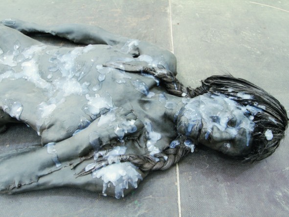 rsz_andra_ursuta_crush__detail_2011-1_courtesy_of_the_artist_and_ramiken_crucible_new_york